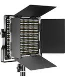 Neewer Professional Metal Bi-Color LED Video Light for Studio, YouTube, Product Photography, Video Shooting, Durable Metal Frame, Dimmable 660 Beads, with U Bracket and Barndoor, 3200-5600K, CRI 96+