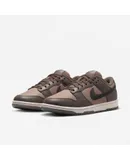 Nike Women's Dunk Low Sneaker In Ironstone/anthracite-Mink Brown