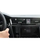 UGREEN Car Phone Holder, Air Vent Gravity Mount, Phone Stand, Car Vent Navigation Mount, Car Accessory