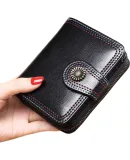 Viney Leather Wallet for Women, Short Foldable Zipper Purse with Multiple Card Slots, Large Capacity Student Coin Purse, Light Luxury Leather Card Holder And Wallet