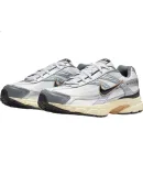 NIKE Men's Casual Shoes, Non-Slip And Wear-Resistant, INITIATOR Sneakers IO7609-101, Summit White, Size 39