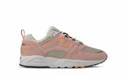 Karhu Unisex Fusion 2&period;0 Sneakers In Peach Whip&sol;peach Nectar