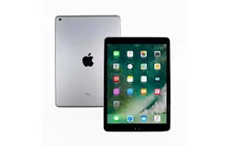 Apple iPad 9&period;7in 6th Generation WiFi &lpar;32GB&comma; Space Gray&rpar; &lpar;Renewed&rpar;
