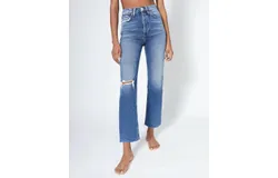 Re&sol;done Comfort Stretch Ultra Highrise Stove Pipe Jean In Vintage Indigo Destroy
