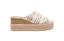 Vince Camuto Pendrea Wedge Sandal In Mauve