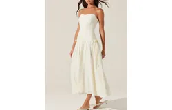 Astr Zori Strapless Dress In Cream