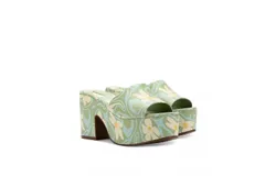 Larroude Miso Platform Sandal In Tea Flower