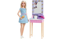 Barbie Big City&comma; Big Dreams &quest;Malibu&quest; Barbie Doll&comma; Blonde with Accessories
