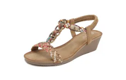 Summer sandals for women&comma; sandals with slanted heel for the beach