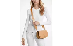 Michael Michael Kors Women&apos;s Mila Medium Leather East West Sling Messenger&comma; Pale Peanut