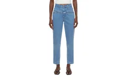 Closed Pedal Pusher Jean In Mid Blue