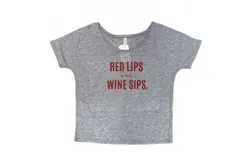 The Minted Olive Women&apos;s Red Lips & Wine Sips Tee In Grey