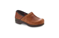Sanita Women&apos;s Errol Original Professional Clog In Cognac