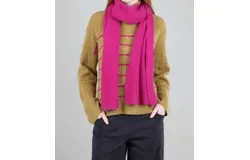 Lilla P Ribbed Scarf In Magenta