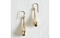 Bisjoux Women&apos;s Brass Droplet Teardrop Tear Earrings In Gold