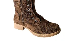 Very G Women&apos;s Whitley Sneakers In Leopard
