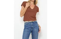 Lamade Suri Organic Deep V Cap Sleeve Tee In Cognac