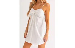 Le Lis Koko Sleeveless Tunic Dress In White