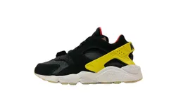 Nike Air Huarache Sneaker In Black&sol;yellow Strike-White