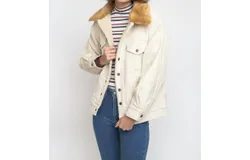 Levi&apos;s Premium Oversized Trucker Jacket In Ivory