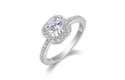 Women&apos;s Solitaire Engagement Ring Halo Ring Promise Ring Sterling Silver Plated 18K White Gold Women&apos;s Ring 1 Carat D Color VVS1 Clarity Moissanite