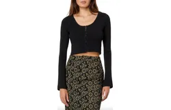 En Saison Calix Top In Black