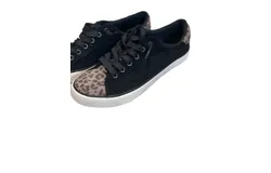 Very G Women&apos;s Solstice Sneakers In Black