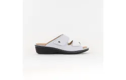 Finn Comfort Women&apos;s Jamaika Sandal In Lotus Weiss