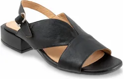 Bueno Women&apos;s Gabby Sandals In Black