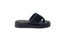 Matisse Women&apos;s Beach Izzie Thong Sandal In Black