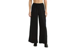 Z Supply Renegade Wide Leg Cargo Pants In Black