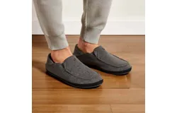 Olukai Men&apos;s Moloa Hulu Slipper In Dark Shadow