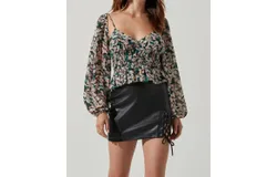 Astr Prudence Floral Top In Black Gold Multi