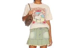 Daydreamer Willie Nelson On The Road Again Weekend Tee In Sand