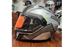 Motorcycle Helmet Unisex-Adult Full Face Motorcycle Helmet Integrated Modular Full Face Motorcycle Helmet Motorbike Moped Racing Helmet Suitable for Motorcycle Scooter Racing DOT Approved（Silvery）