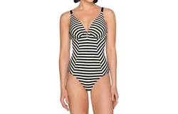 Jets By Jessika Allen E&sol;f Cup Underwire One Piece Swimsuit In Australia Profile Black