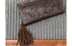 M&f Western Women&apos;s Ariat Victoria Wallet In Brown
