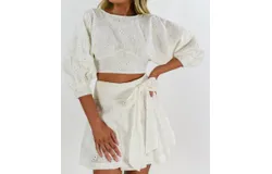 En Saison Grace & Lace Top In White