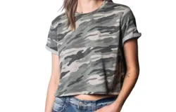 Zutter Short Sleeve Crop Top In Green Camo