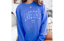 Limeberry Designs Lake Girl Comfort Crewneck Sweatshirt In Flo Blue