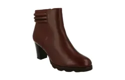 Regarde Le Ciel Women&apos;s Patricia Boot In Rust
