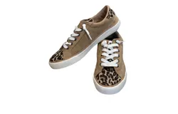 Very G Women&apos;s Solstice Sneakers In Taupe