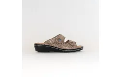Finn Comfort Women&apos;s Finn Comfort Mira Shoe In Vimi Sesame