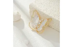High-end natural mother-of-pearl butterfly brooch&comma; temperament corsage&comma; luxury coat set&comma; high-end accessories&comma; elegant gift jewelry for girlfriend &lpar;gold&rpar;