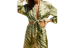 Dress Forum Knot Front Shirt In Tropical Adventures