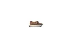Softwaves Women&apos;s Carly Sneakers In Taupe