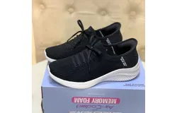Skechers Women&apos;s Ultra Flex Statements Sneaker