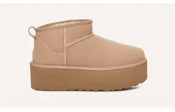 Ugg Classic Ultra Mini Platform In Sand