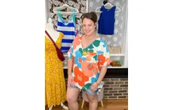Bibi Bubble Sleeve Show-Off Top In Multicolor