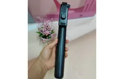 Selfie stick tripod with detachable phone holder&comma; 170cm retractable phone tripod with remote control&comma; 360° rotatable tripod for iPhone&comma; Samsung and Android smartphones &lpar;Black&rpar;